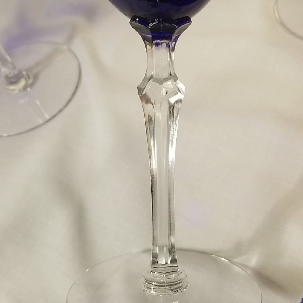 Louie Glass Colbalt Champagne Glasses - Picture 8 of 10